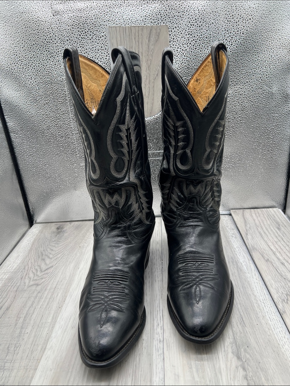 Men's Tony Lama Black Leather Round Toe Western Cowboy Boots Size: 10 D
